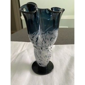 Art Glass Black & White Swirl Ruffled Edge Hankerchief 6 1/2” Footed Vase